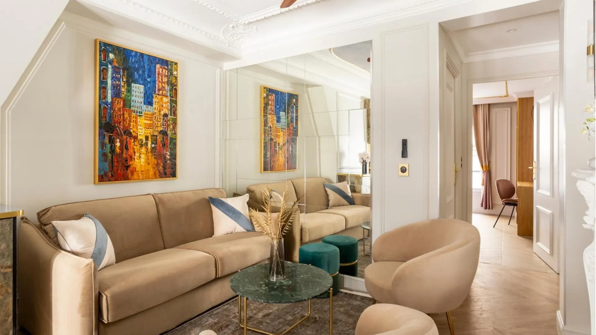 Apartment Merveil - Luxury Suite - Opera - Rougemont II Paris France