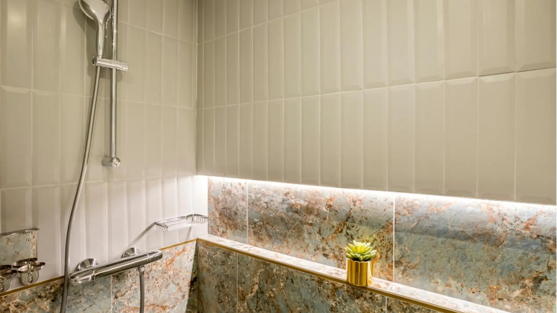 Merveil - Luxury Suite - Opera - Rougemont II Paris Apartment